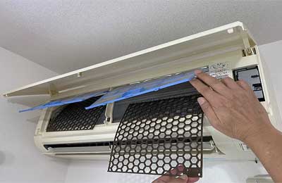 シートを設置するだけでエアコンの無駄をなくすことができます。