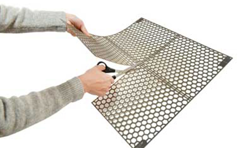 フィルムは柔軟性があり、加工も簡単